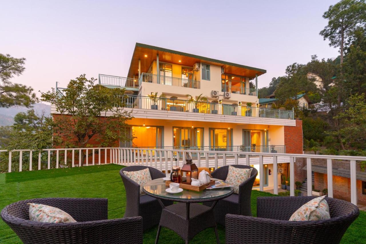 Stayvista At Aykon Estate - Modern Interiors, Views Kasauli Exterior foto