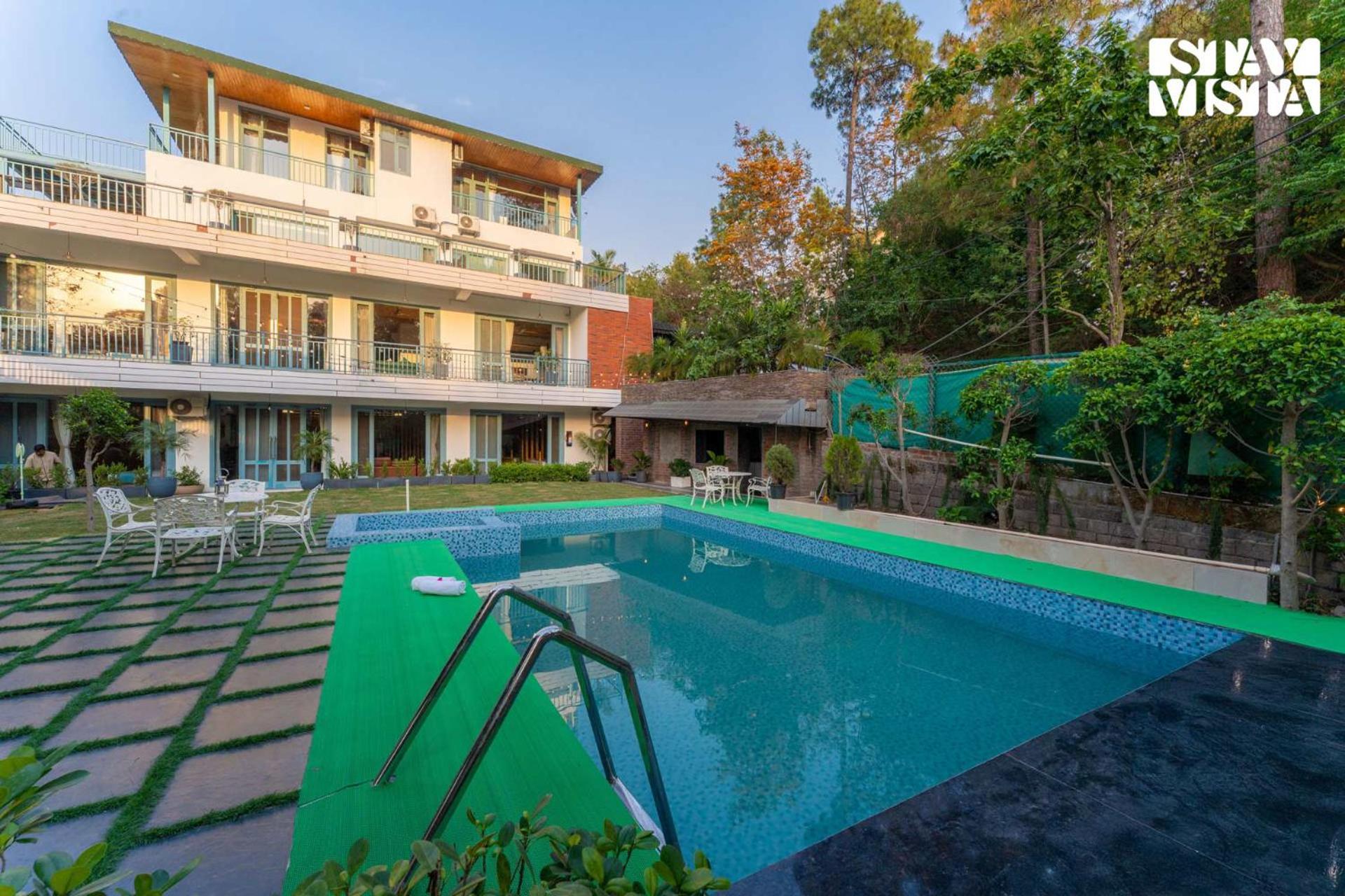 Stayvista At Aykon Estate - Modern Interiors, Views Kasauli Exterior foto