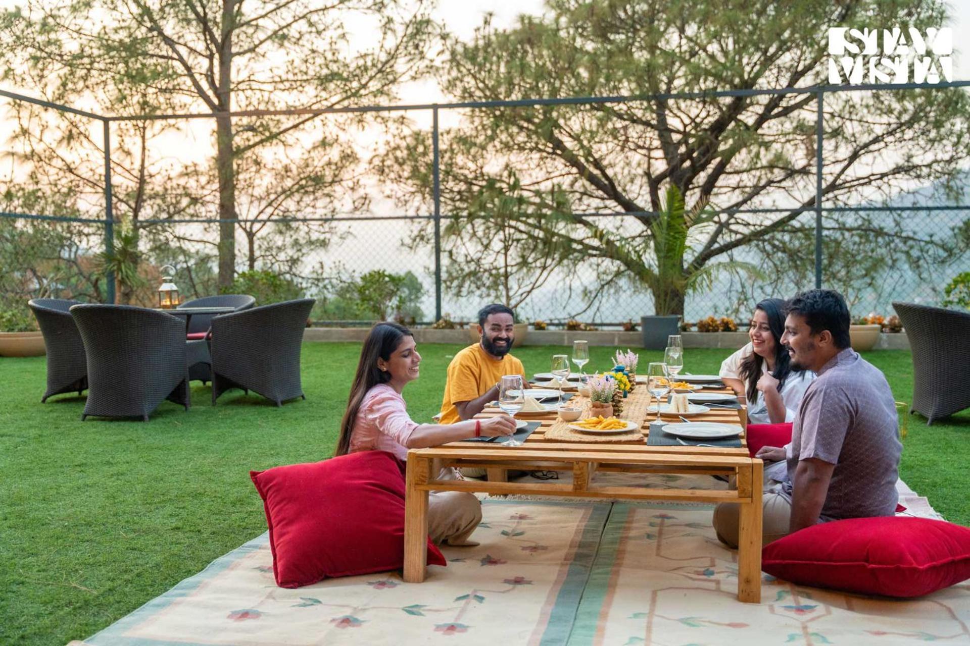 Stayvista At Aykon Estate - Modern Interiors, Views Kasauli Exterior foto